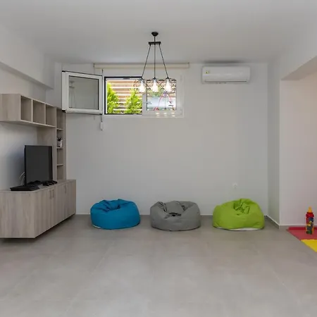 Holiday home Oasis Twin Iii *
